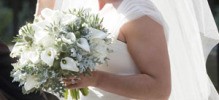 Bodas Reales - El vestido, la tiara, el ramo... Los secretos mejor guardados de Zara Phillips para el día de su boda